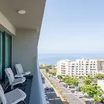 Nomad Escape Spacious With Pool & Gym