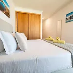 Nomad Escape Spacious With Pool & Gym Apartment *