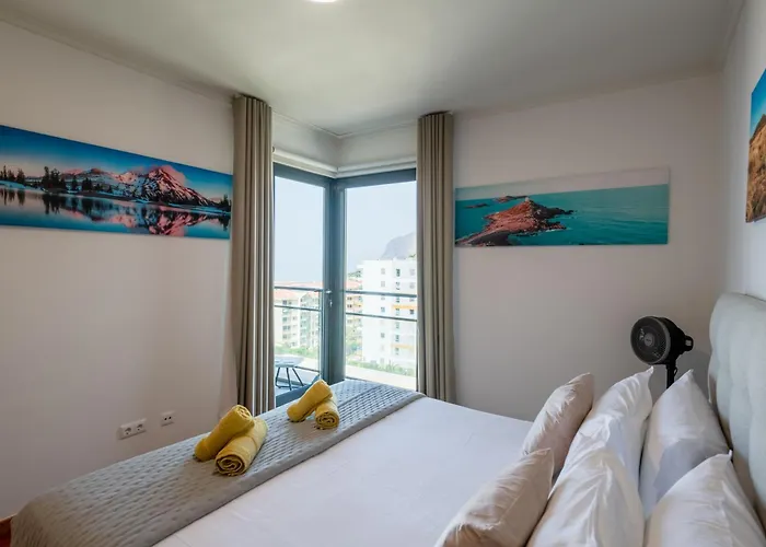 Nomad Escape Spacious With Pool & Gym Appartement
