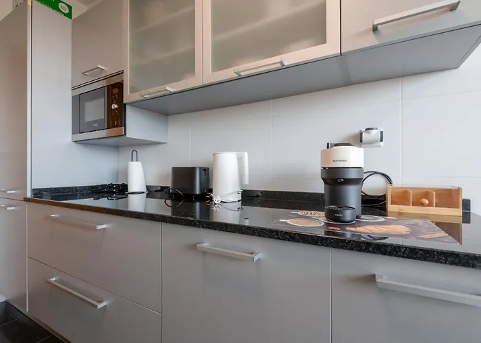 Nomad Escape Spacious With Pool & Gym Appartement *