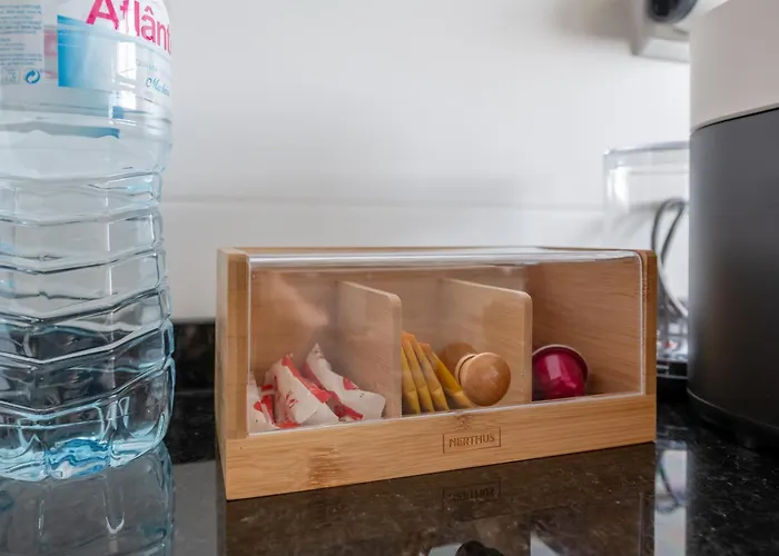 Nomad Escape Spacious With Pool & Gym Appartement Funchal (Madeira)