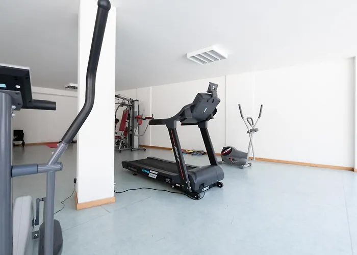 Nomad Escape Spacious With Pool & Gym