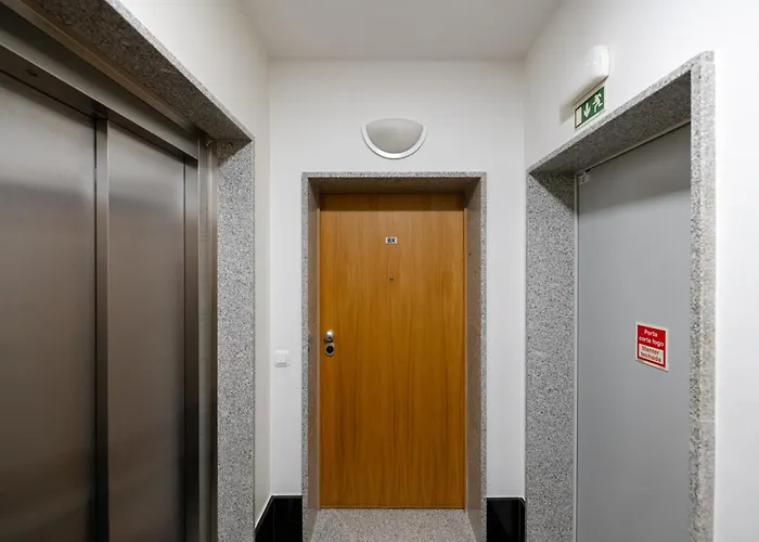 Nomad Escape Spacious With Pool & Gym