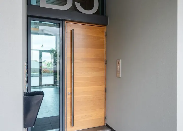 Nomad Escape Spacious With Pool & Gym